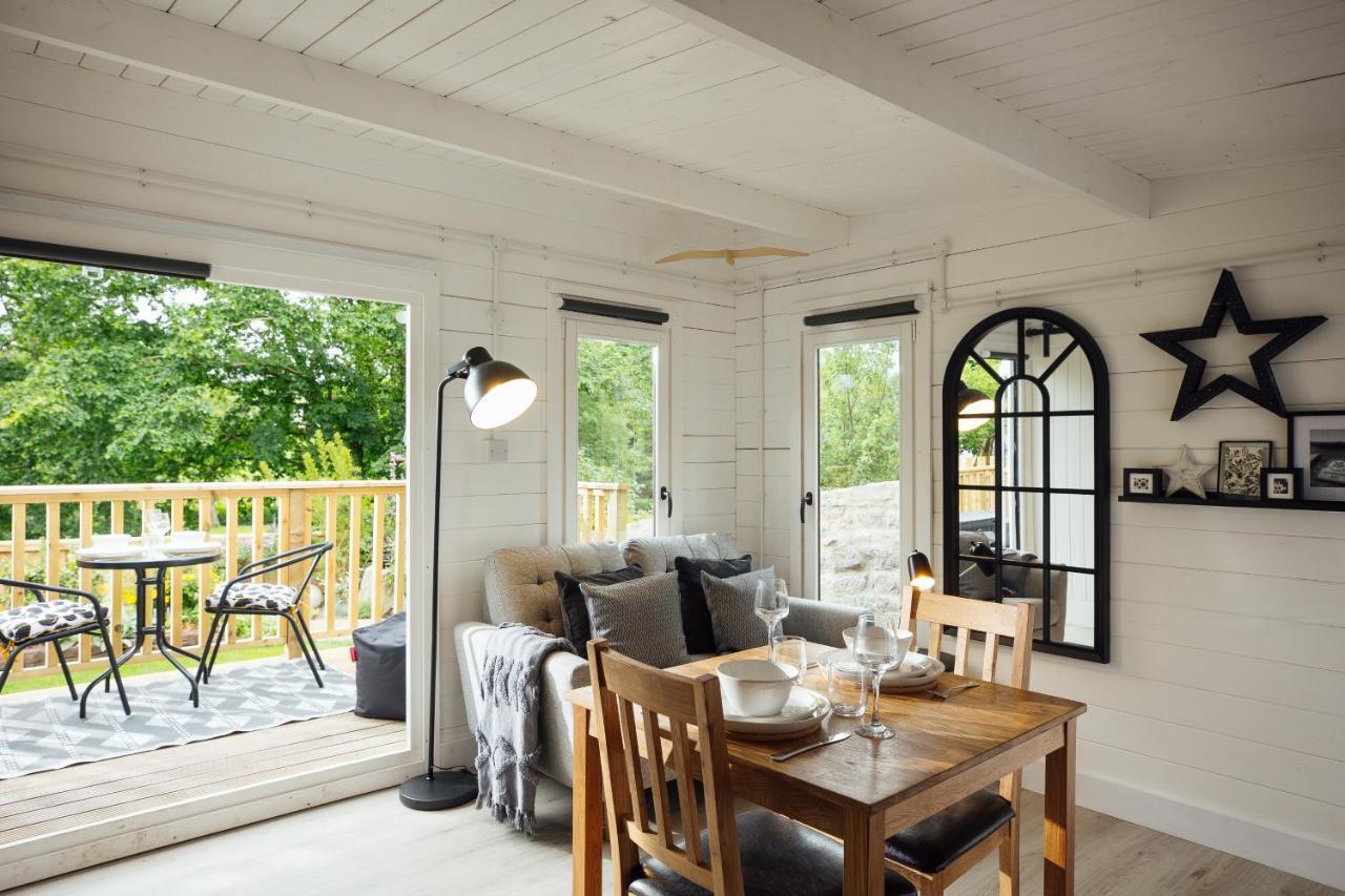 Caban Du Bach Pembroke With Private Garden Villa Екстериор снимка